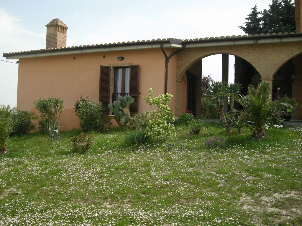 Bed And Breakfast San Martino Castignano 外观 照片