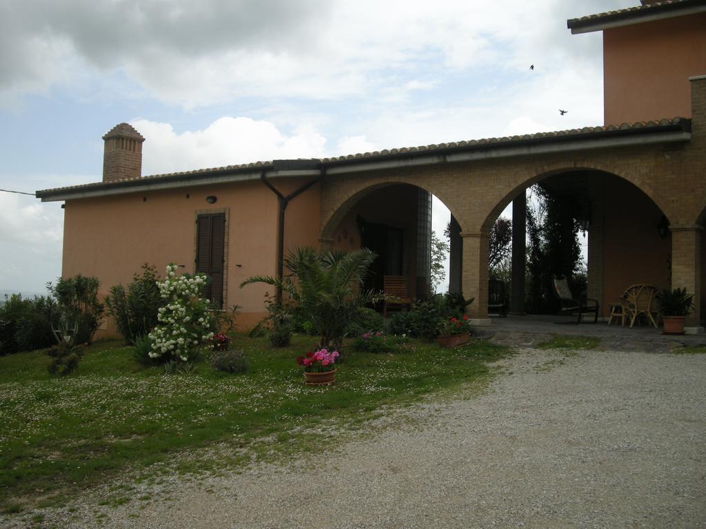 Bed And Breakfast San Martino Castignano 外观 照片